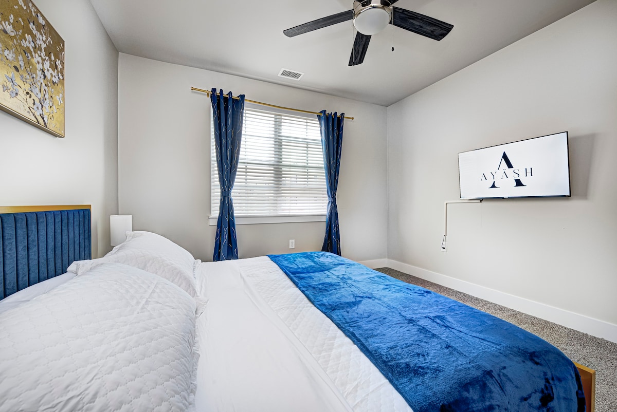 Ayash | King Bed Condo In Carmel/Broad-Ripple