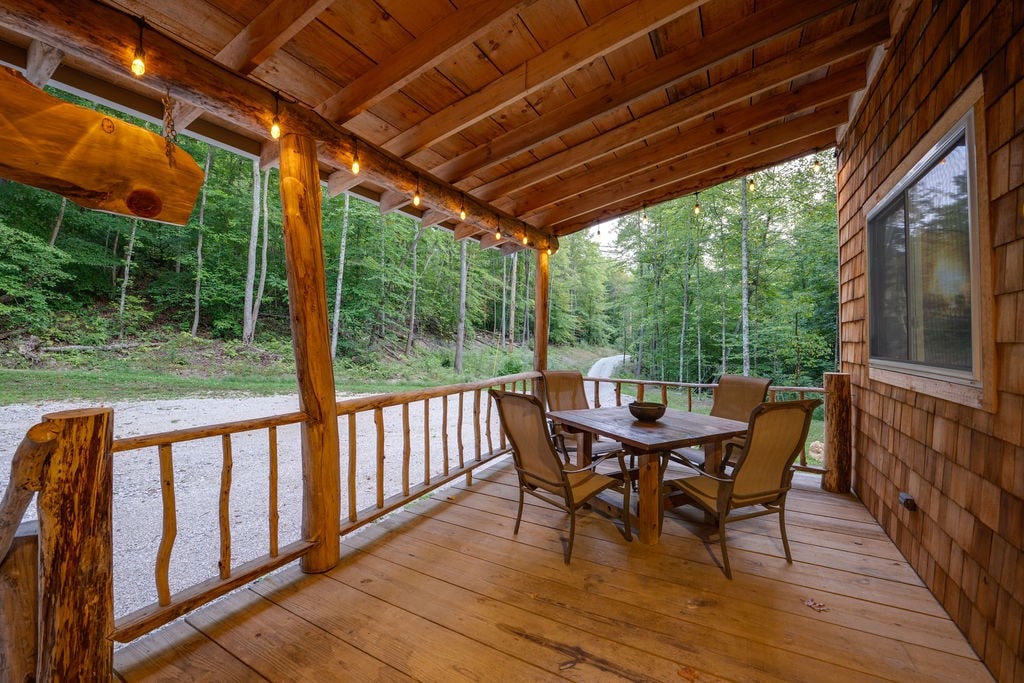 Secluded & Tranquil Gem ~ Close to Red River Gorge