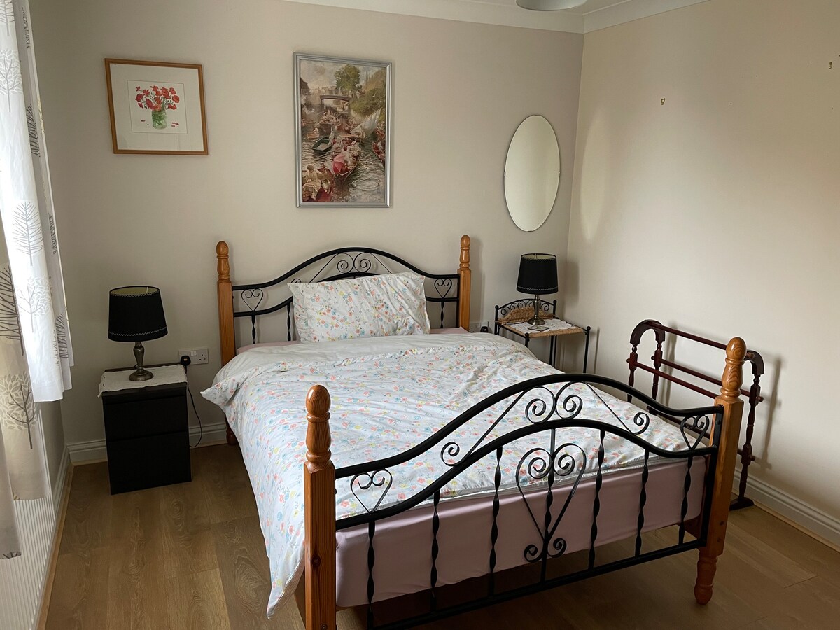 Another comfy room in Kings Lynn