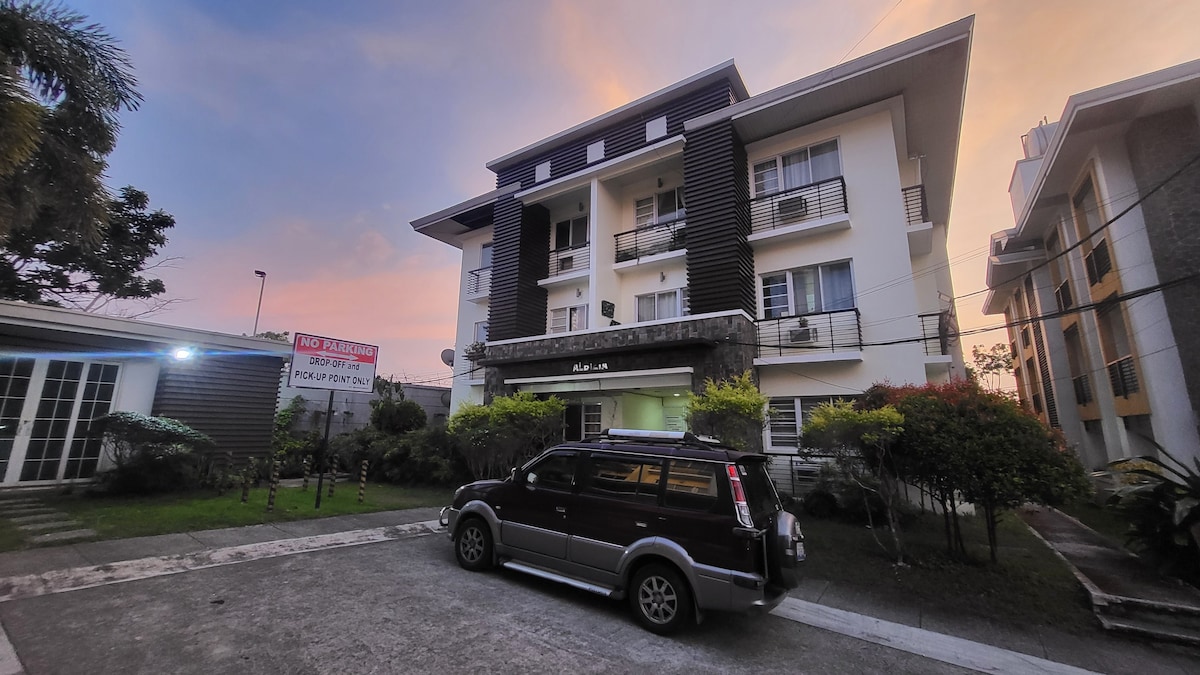 Tagaytay Albizia Unit 3K