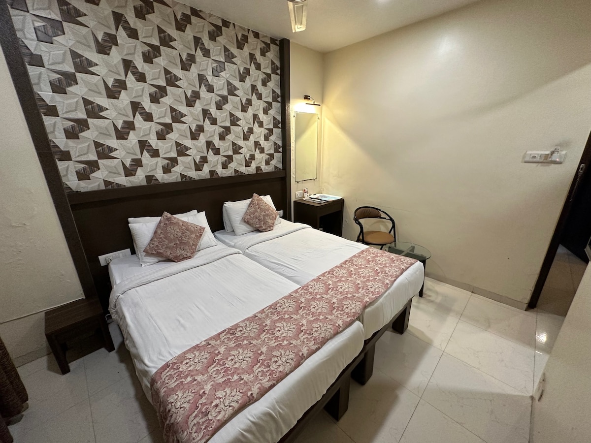 Hotel Srikrishna Paradise Airoli-Thane