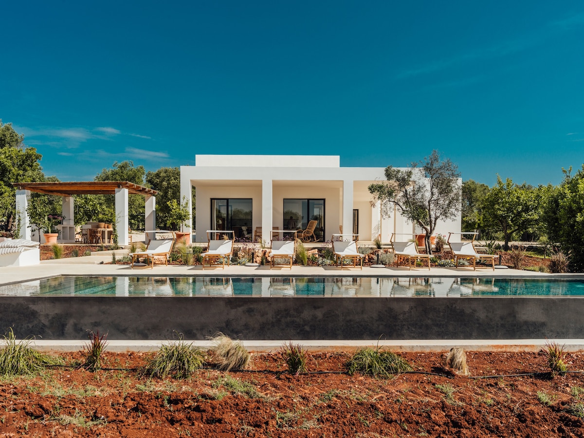 Brand new luxury villa near Ostuni & infinity pool