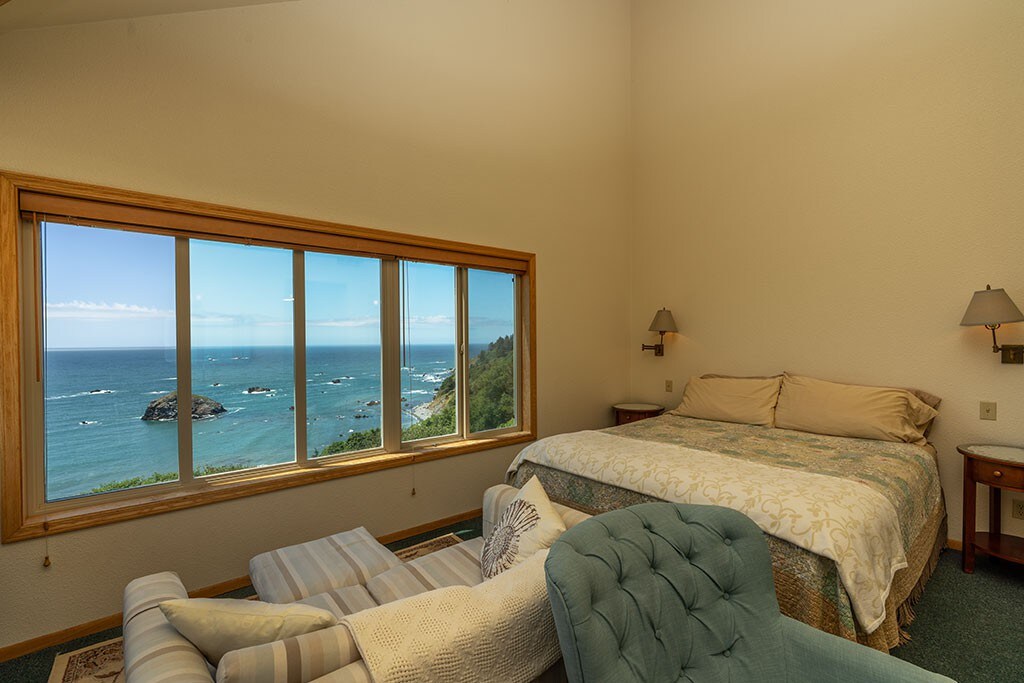 See Forever Suite at the The Turtle Rocks Inn