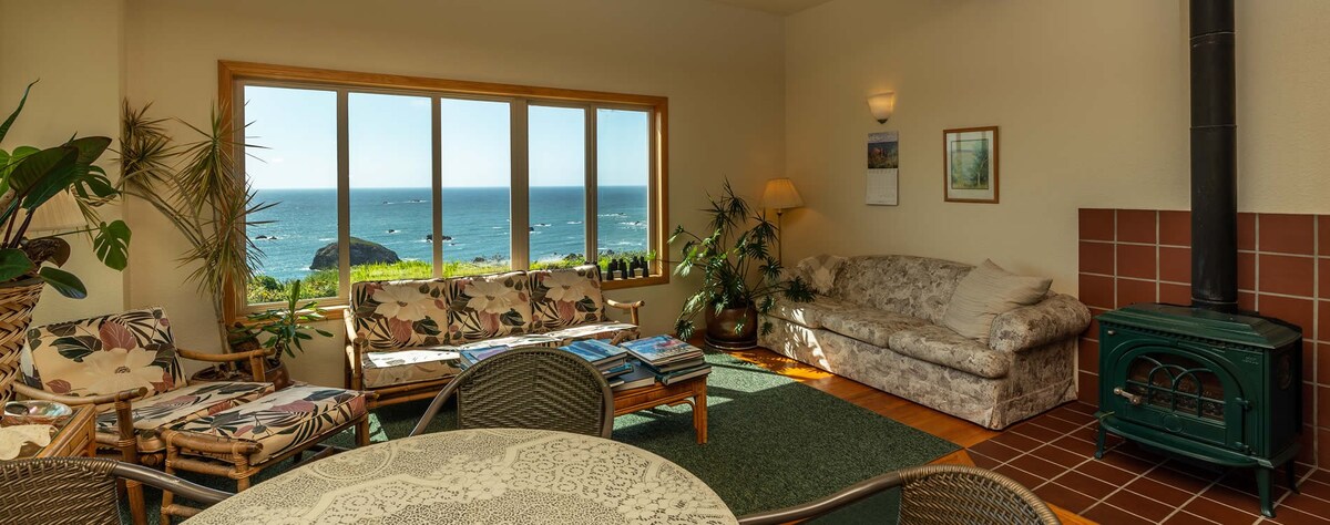 See Forever Suite at the The Turtle Rocks Inn