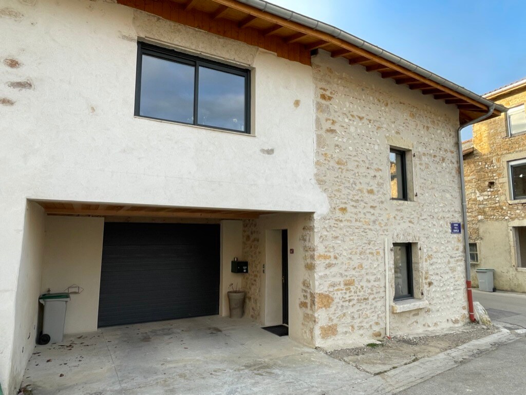 Maison rénovée 140m2 au calme - 30min CNPE Bugey