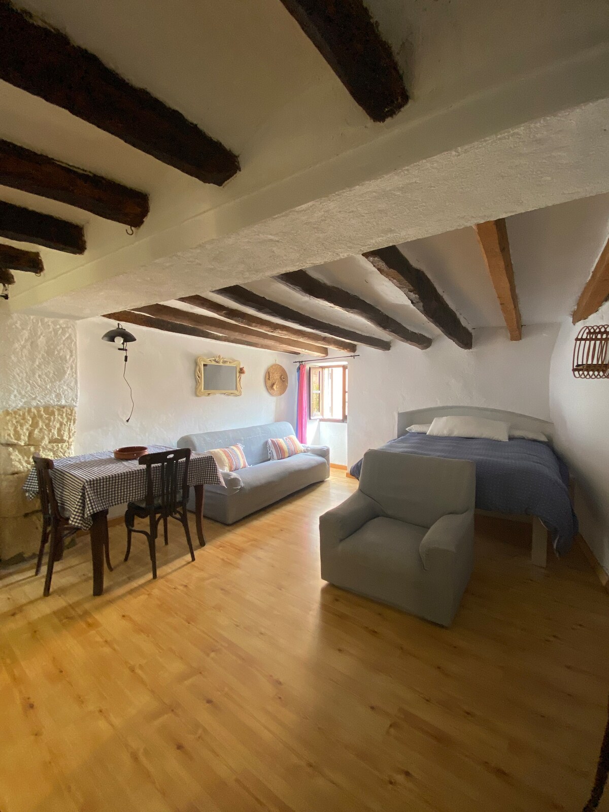 Cosy room in Altafullas Old Town