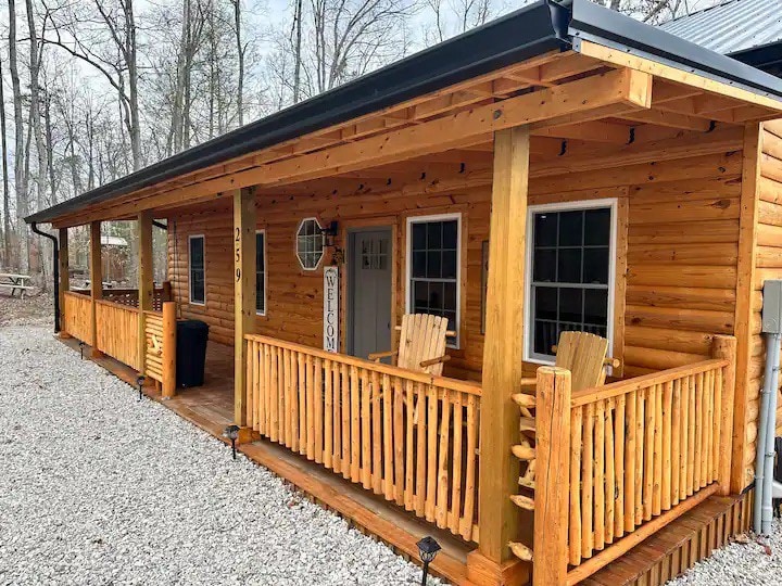 Rustic Star Luxury Cabin RRG with Hot tub