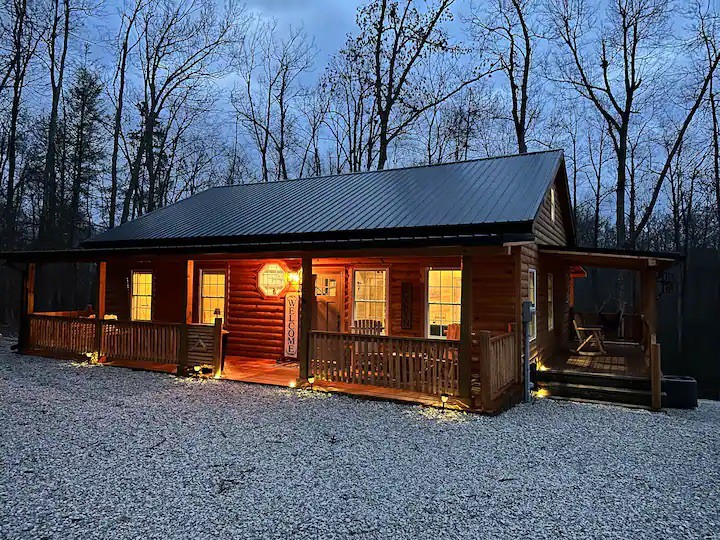 Rustic Star Luxury Cabin RRG with Hot tub