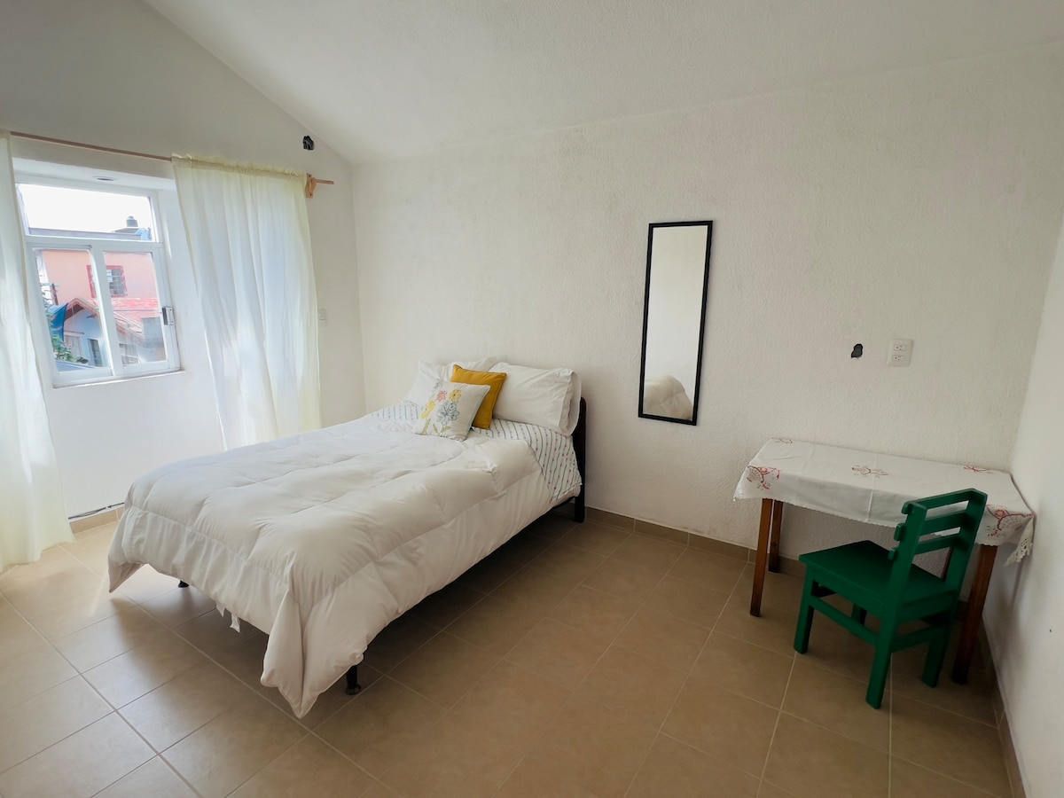 Lovely room with highland view in Amecameca - 204
