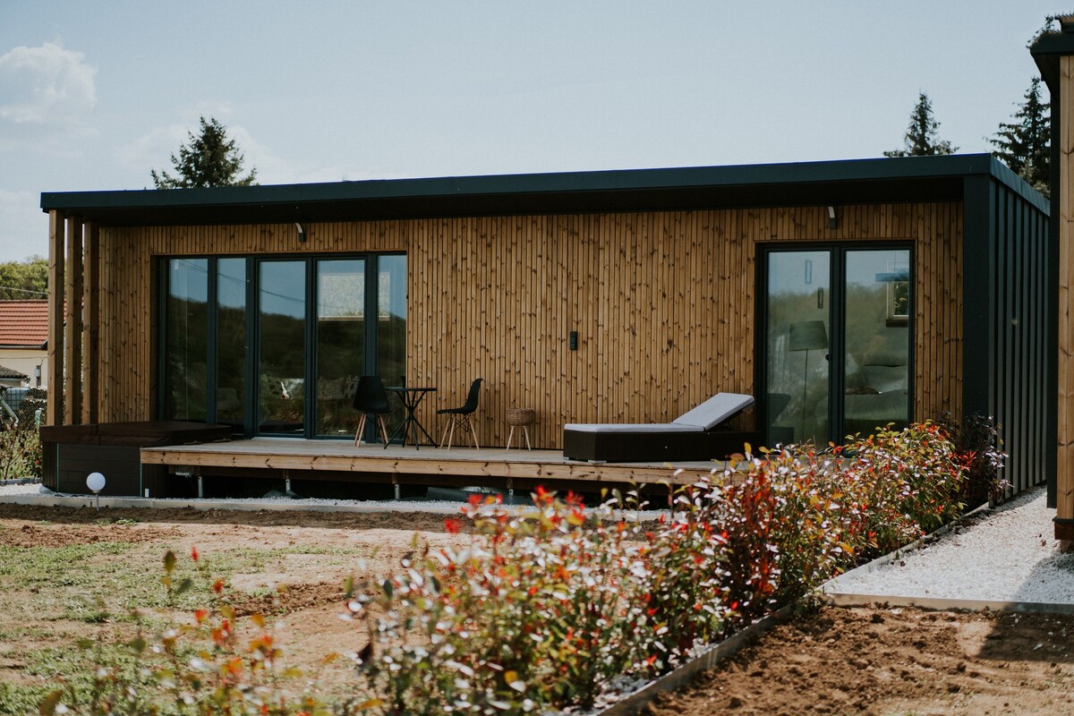 Halacs Homes Boutique cabins, Unique cabin