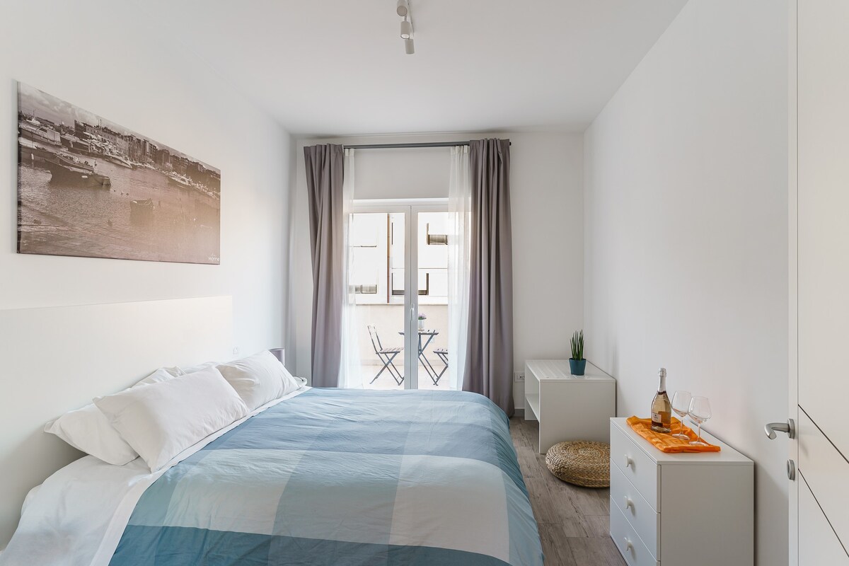 Le Marine - Apartment 205