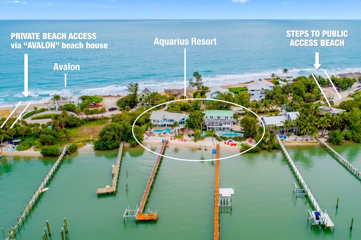 Aquarius Resort: 17BR/11BA with Pools, Spas, Docks