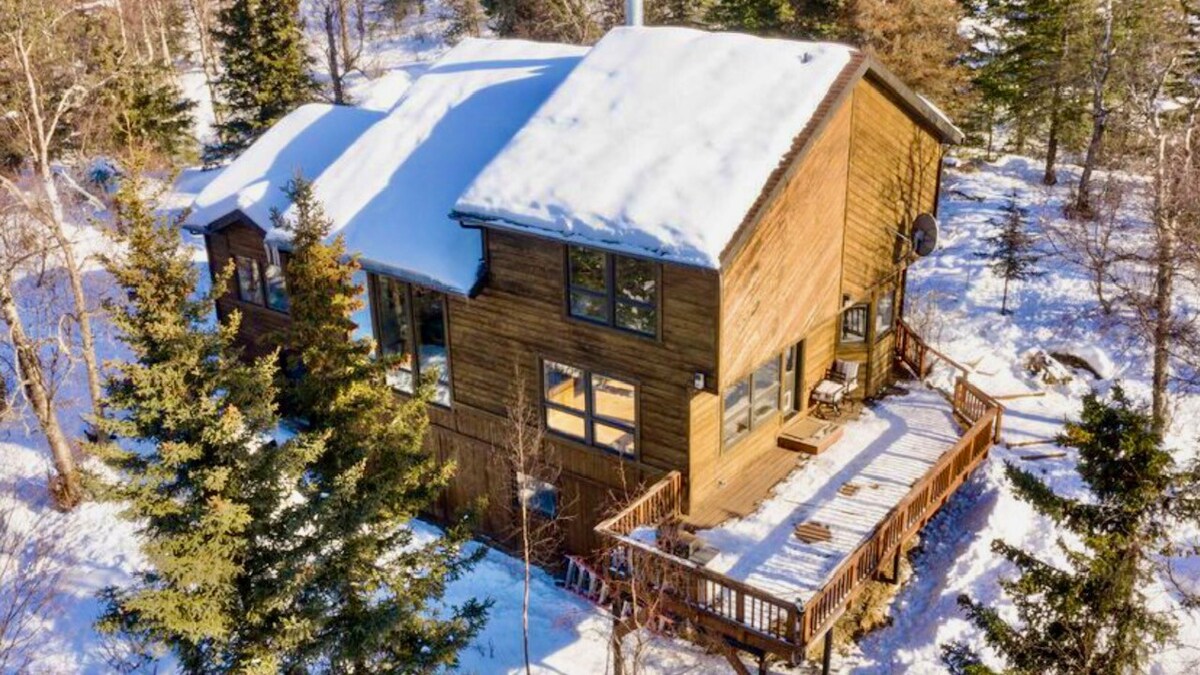 Mountain Fox Den | Sauna | Kitchen | Private