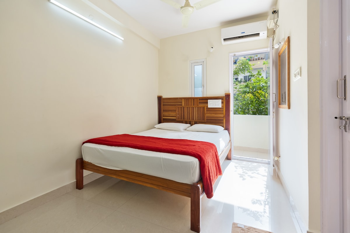 Cozy one bedroom Apartment with kitchen-Bangalore