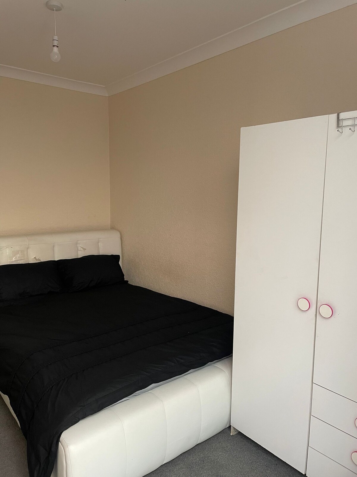 En-suite Double Room £30