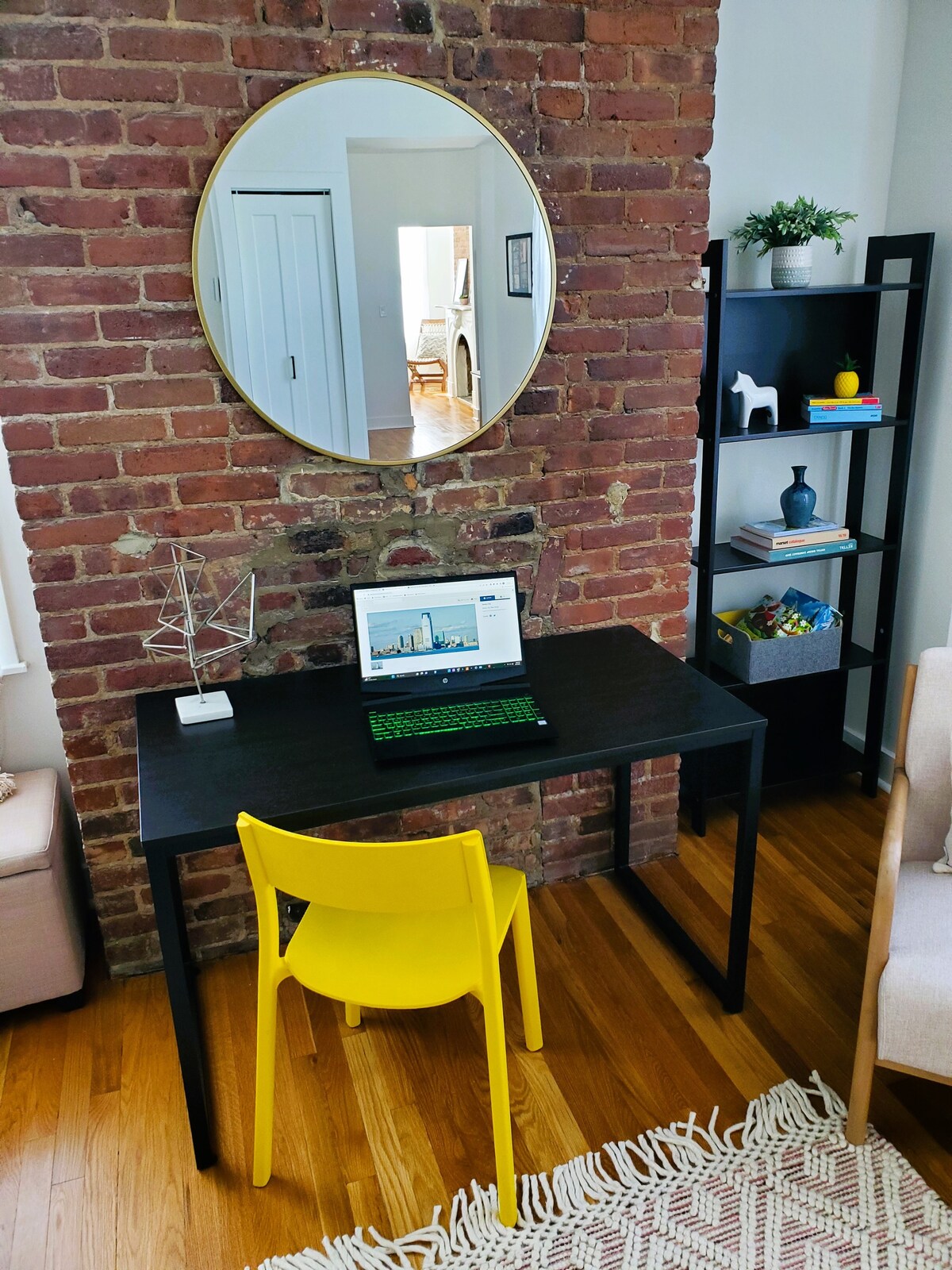 Lovely Apartment, 15 mins to NYC