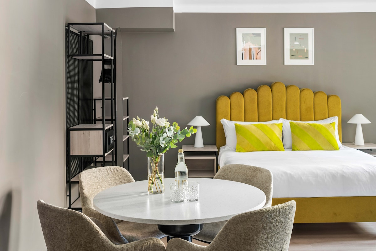 numa | Deluxe Suite in the Heart of Oslo