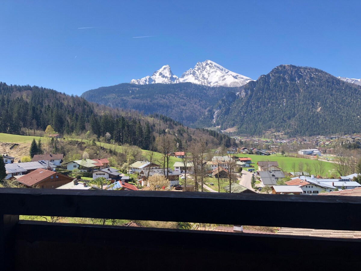 可供2人入住的公寓，欣赏山景