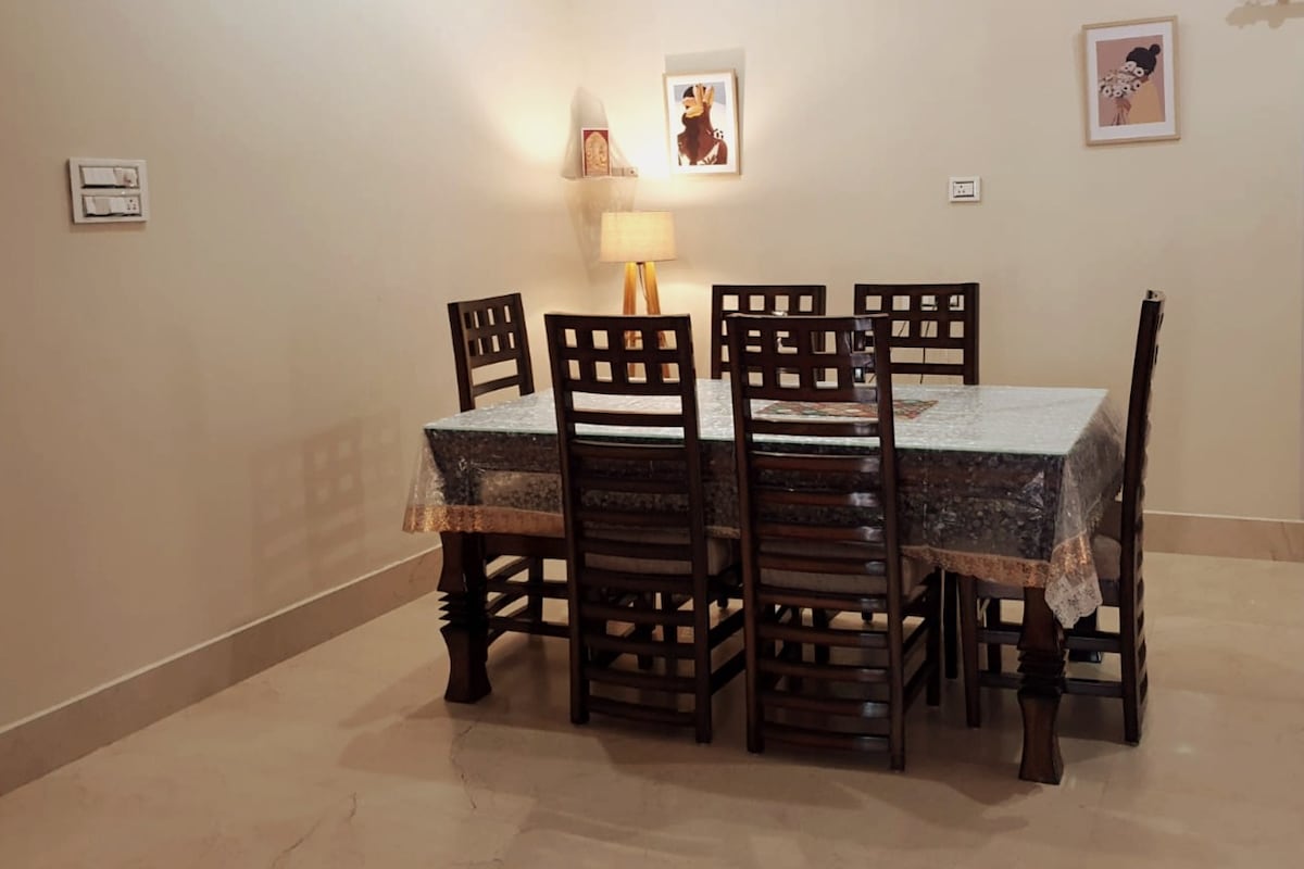 Large 1-Bedroom Apartment in Guwahati (with AC)