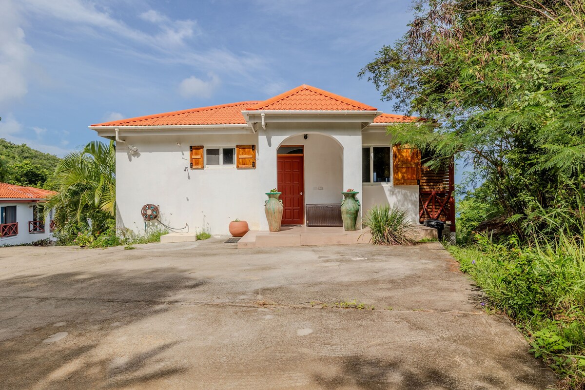 Ocean view cottage at Lambert Bay