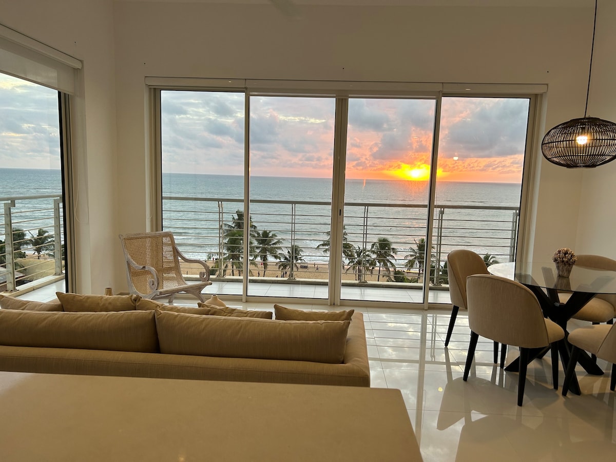 Panoramic sea view apartment