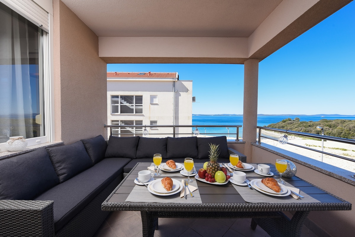 Sunset Beach Suites II, X - Shared Pool & Sea View