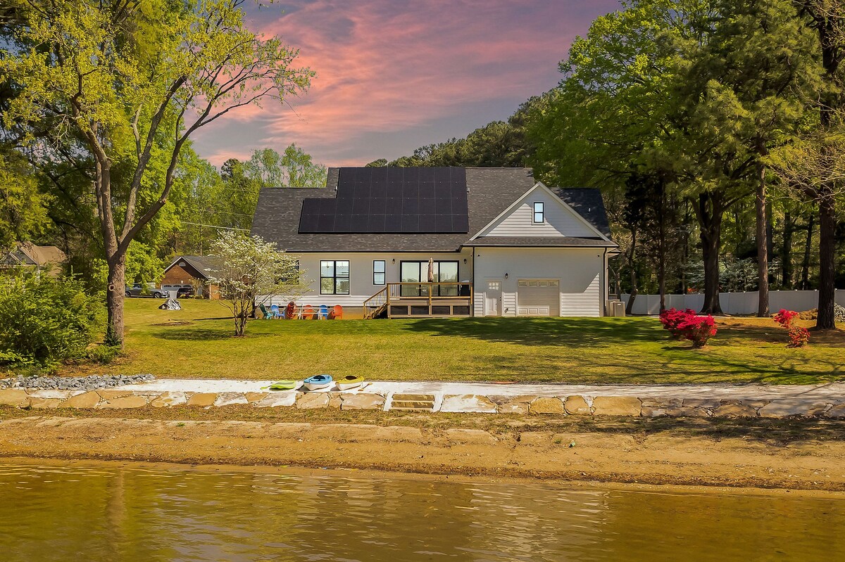 New Lake House with dock & Beach