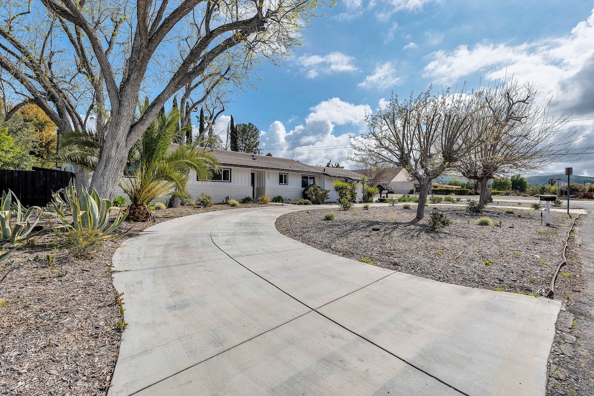 Single Story Modern Farmhouse 4bd2Ba