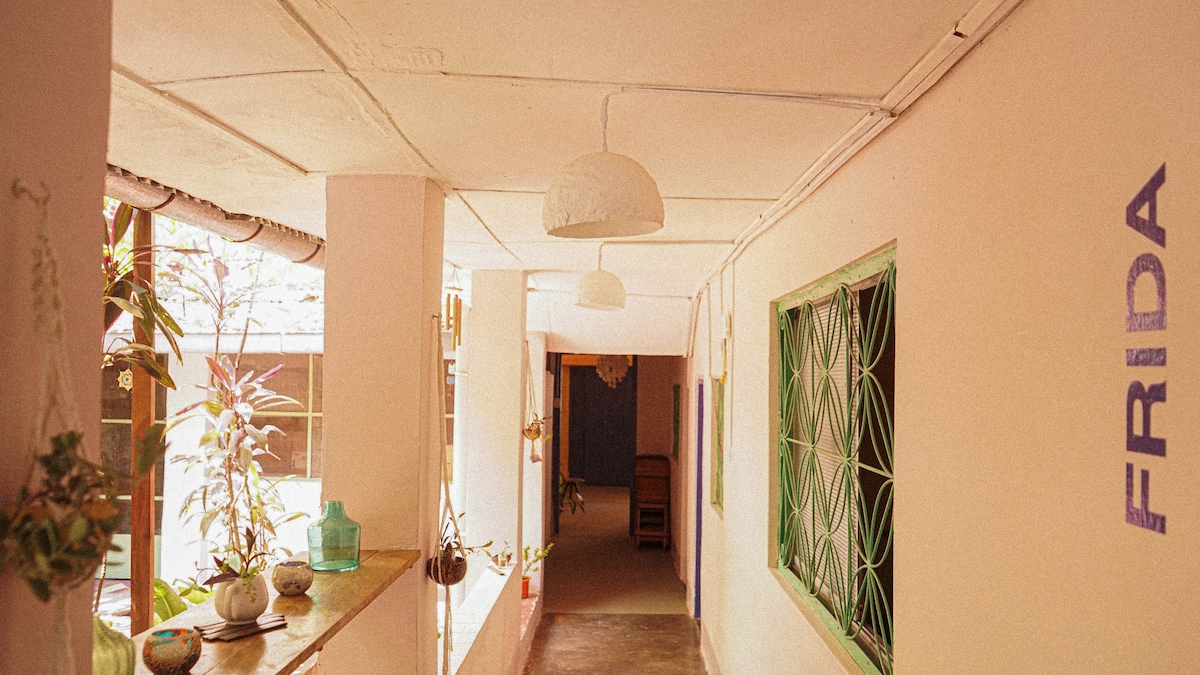 TINKU, Multiespacio Tarapoto, Habitación FRIDA