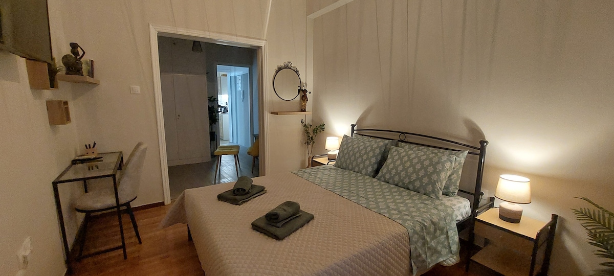 Urban Cozy Apartment Kallithea