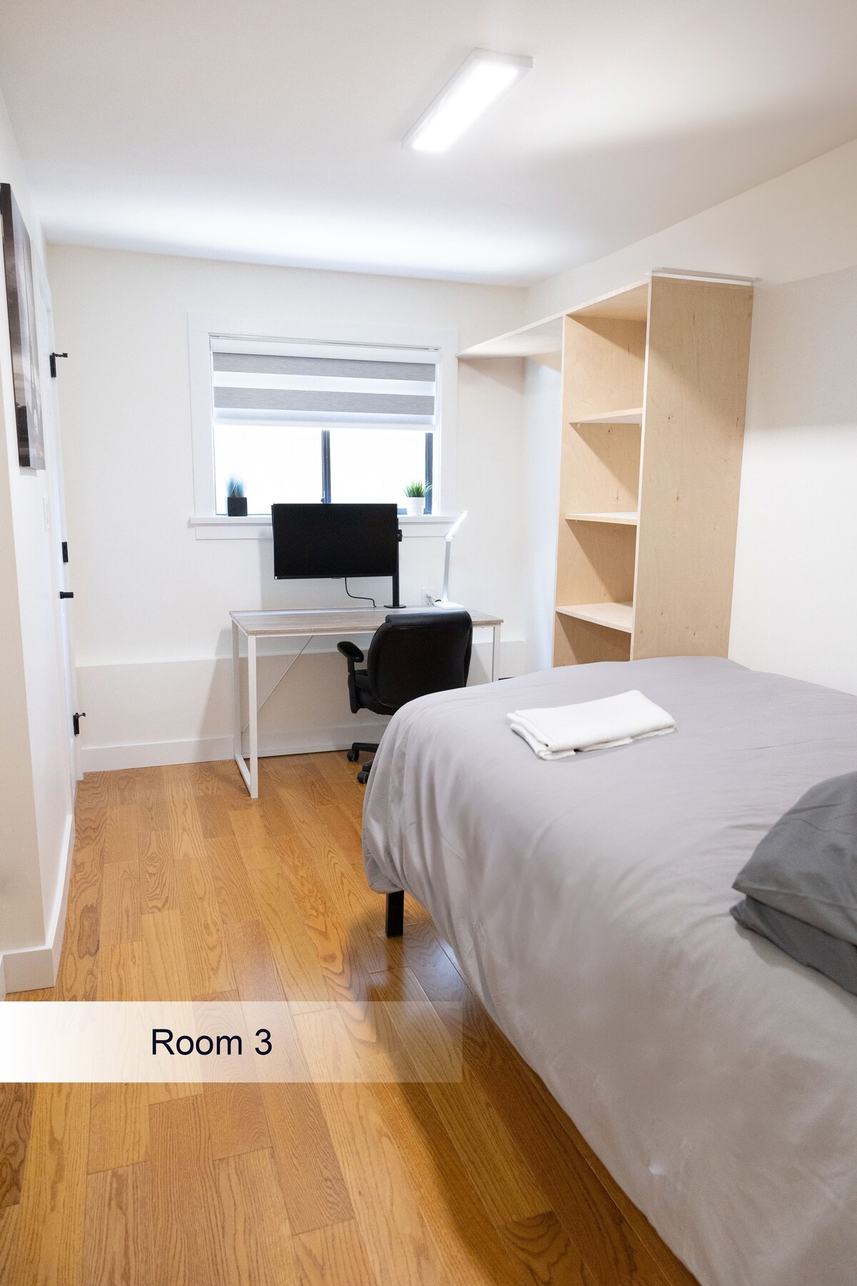 Near Station Conveniently Located Private Room - 3