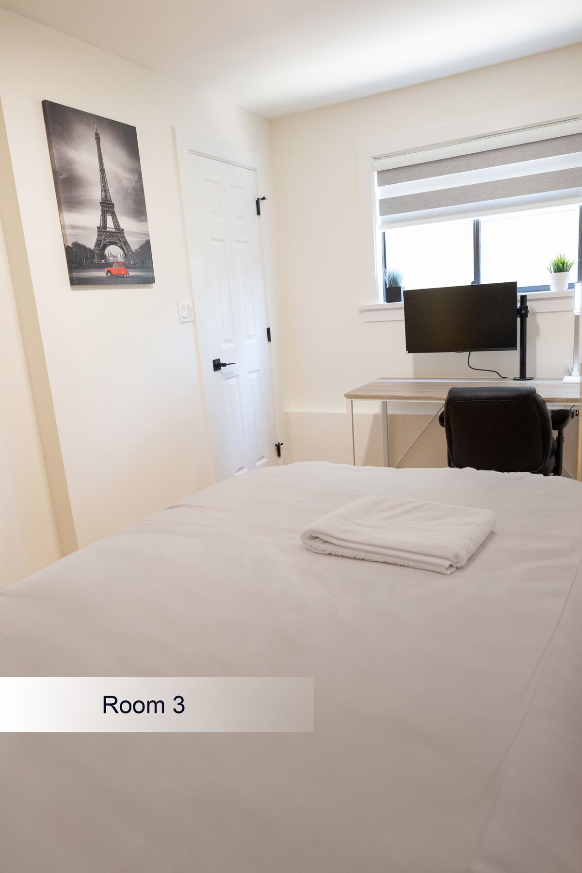 Near Station Conveniently Located Private Room - 3