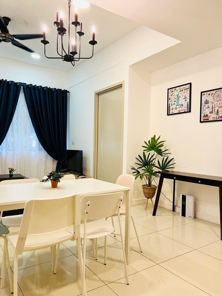 Miri Times Square DAJ Homestay#2 FREE WI-FI