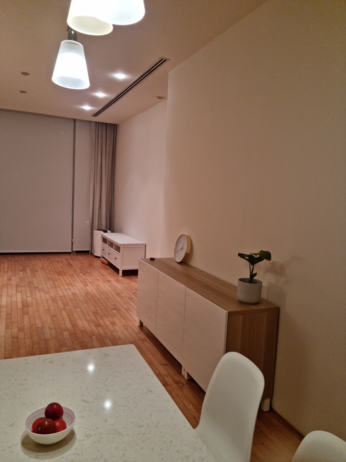 Luxury 2BR @ Heart of Orchard