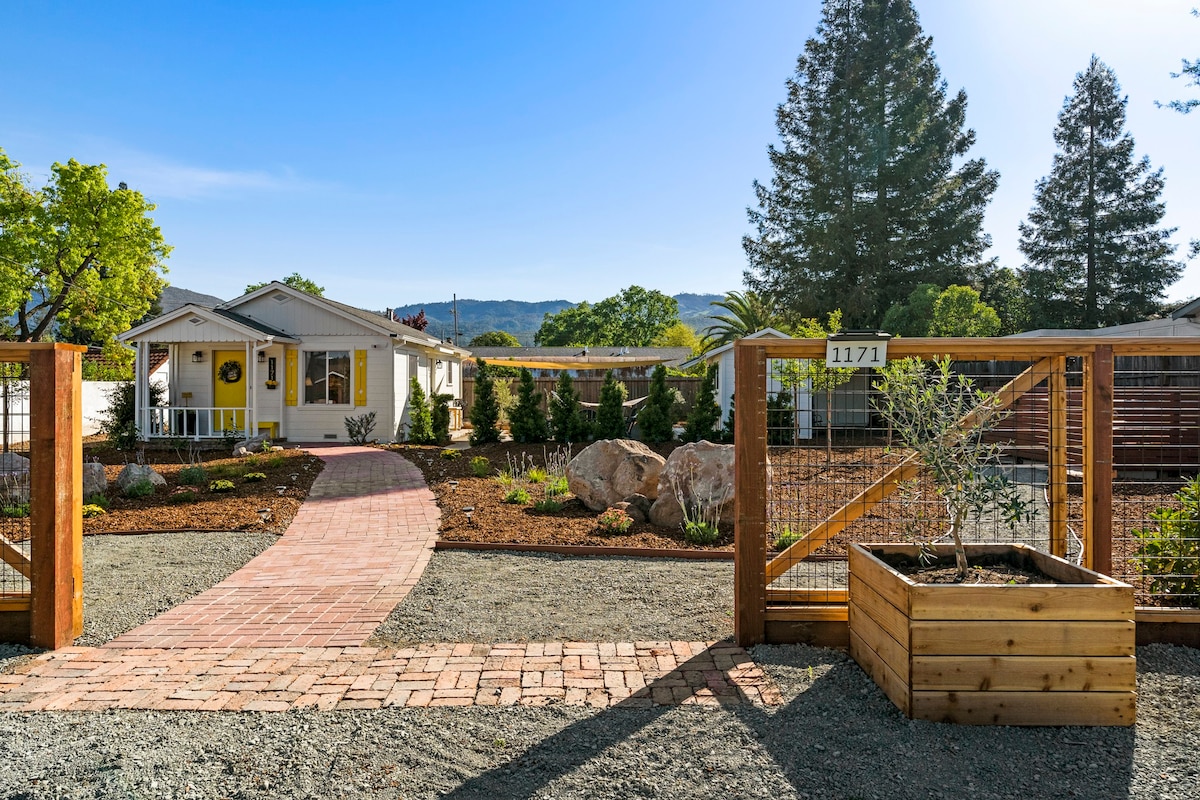 Entire Wine Country Compound with Separate Office!