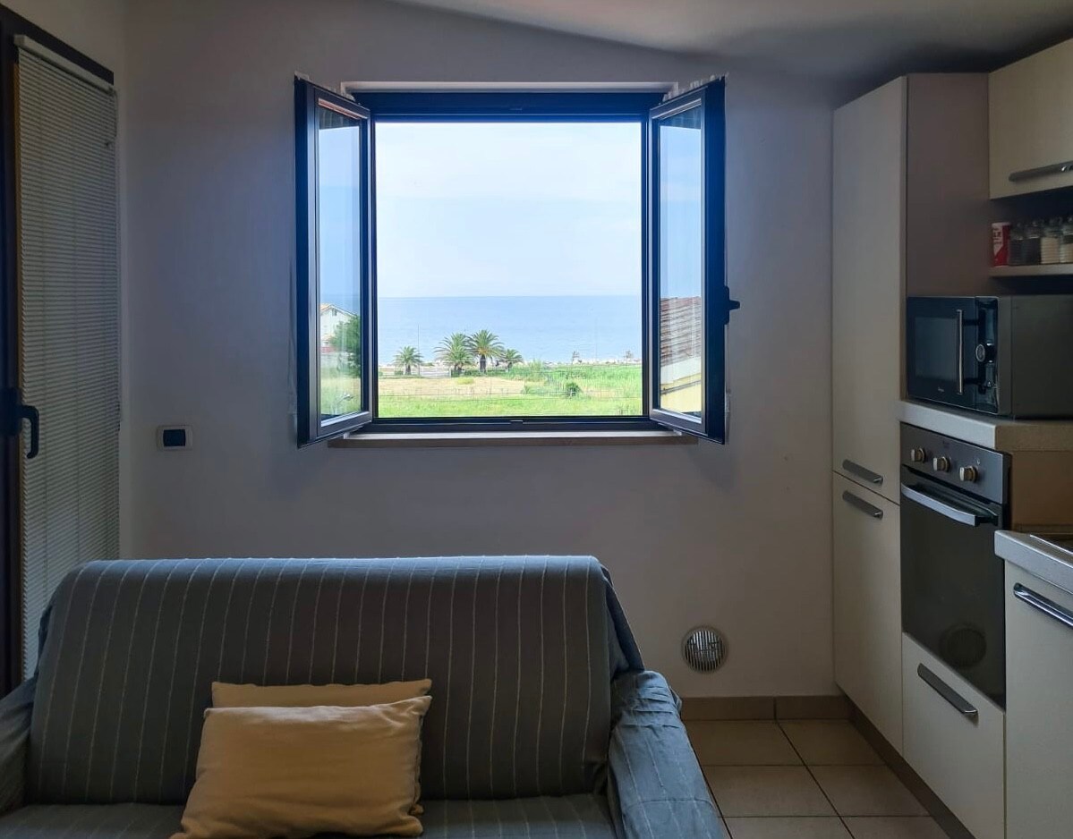 Lovely Flat with See View