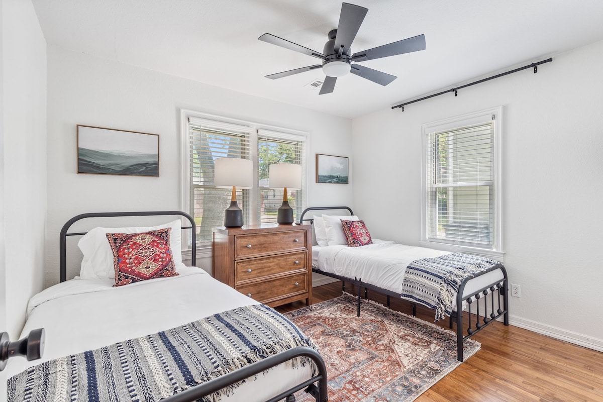 Trendy In Tulsa|KS Bed|Near Expo/Downtown/TU