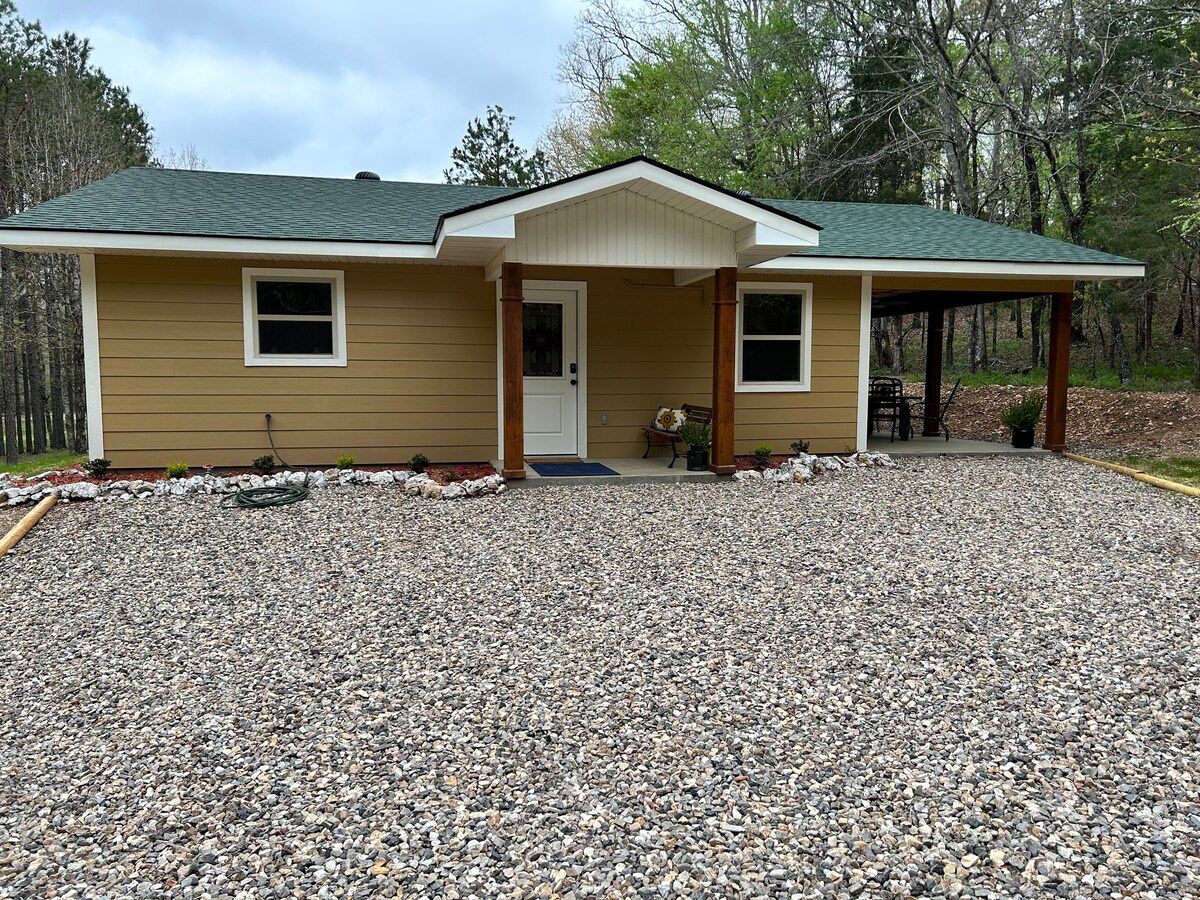 Shady Pines Cottage, Lake Ouachita