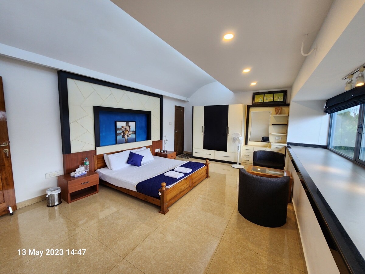 Family Room- The Periaheights, Wayanad.
