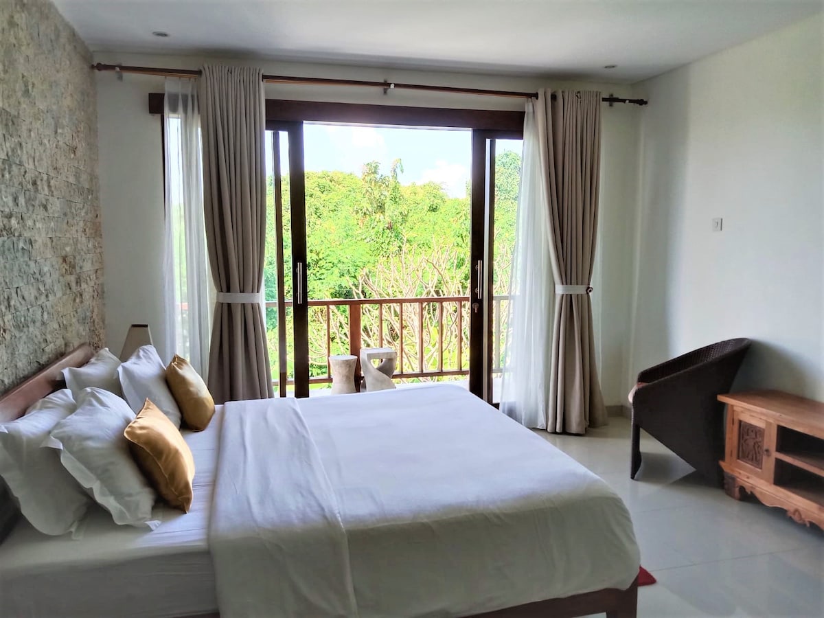 A lovely House in Nusa Dua (3 bedrooms)