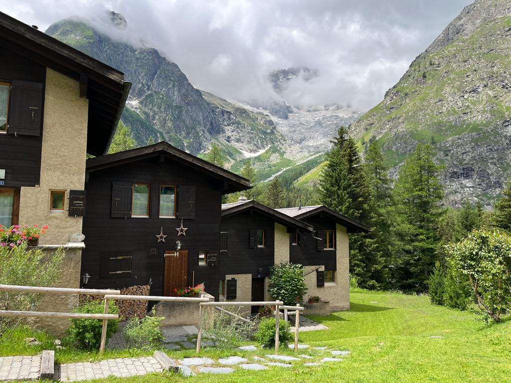 Chalet at la Fouly (ski station)