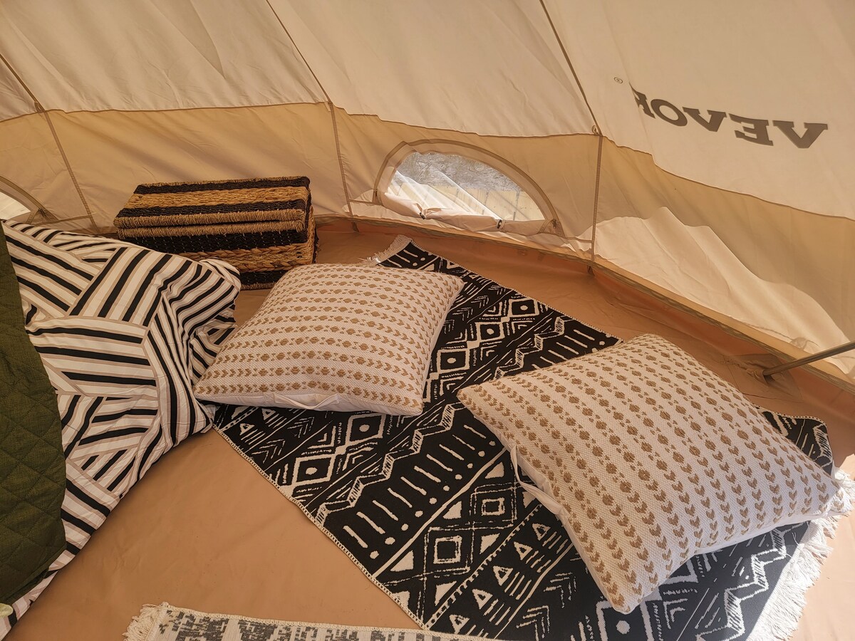 Lola 's Glamping Hideaway