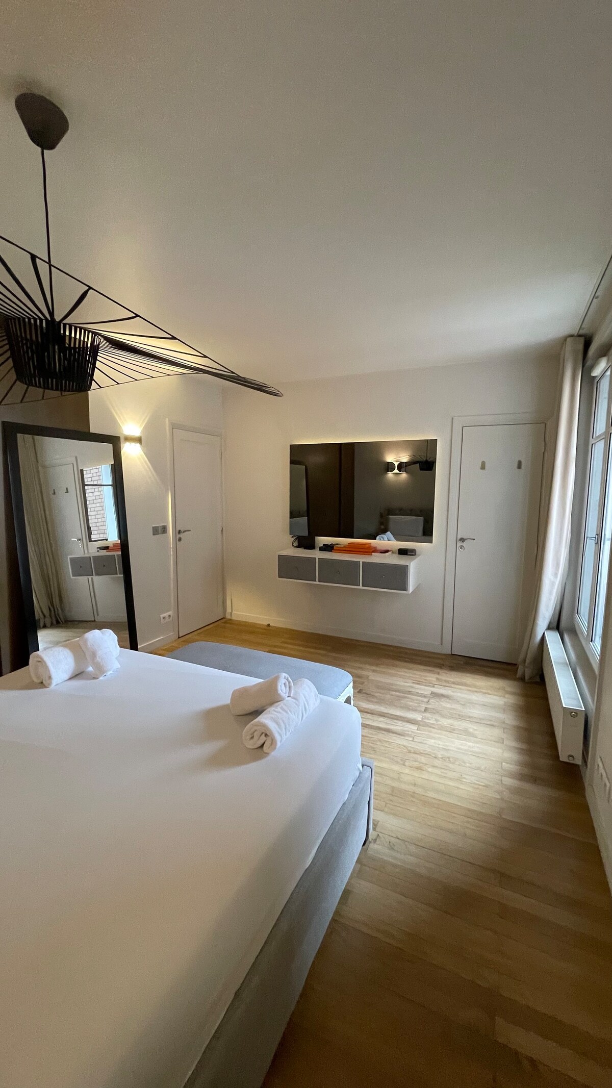 Suite Neuilly Maurice Barres