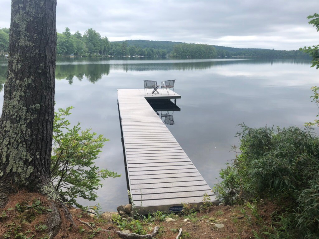 Quite lake side retreat.