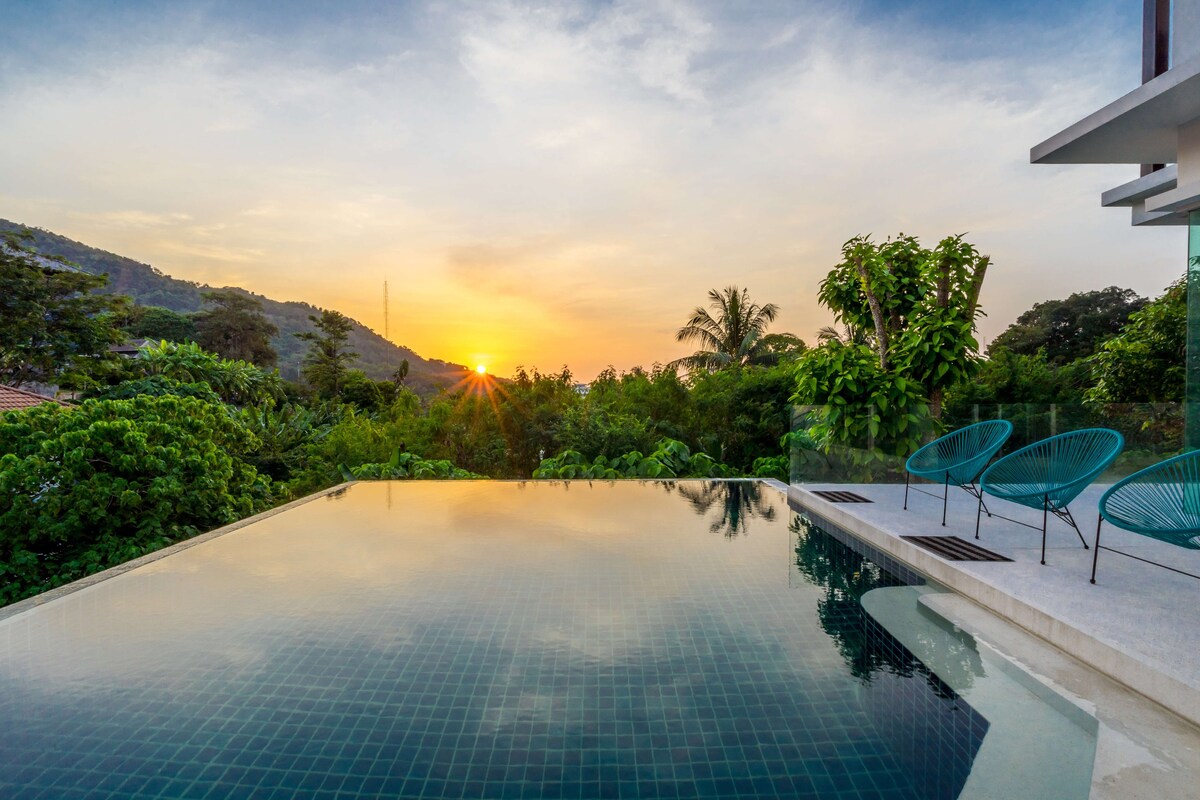 Kata Sea View Villa海景别墅，轻奢舒适，私人泳池，近卡塔海滩，适合家人朋友度假休闲
