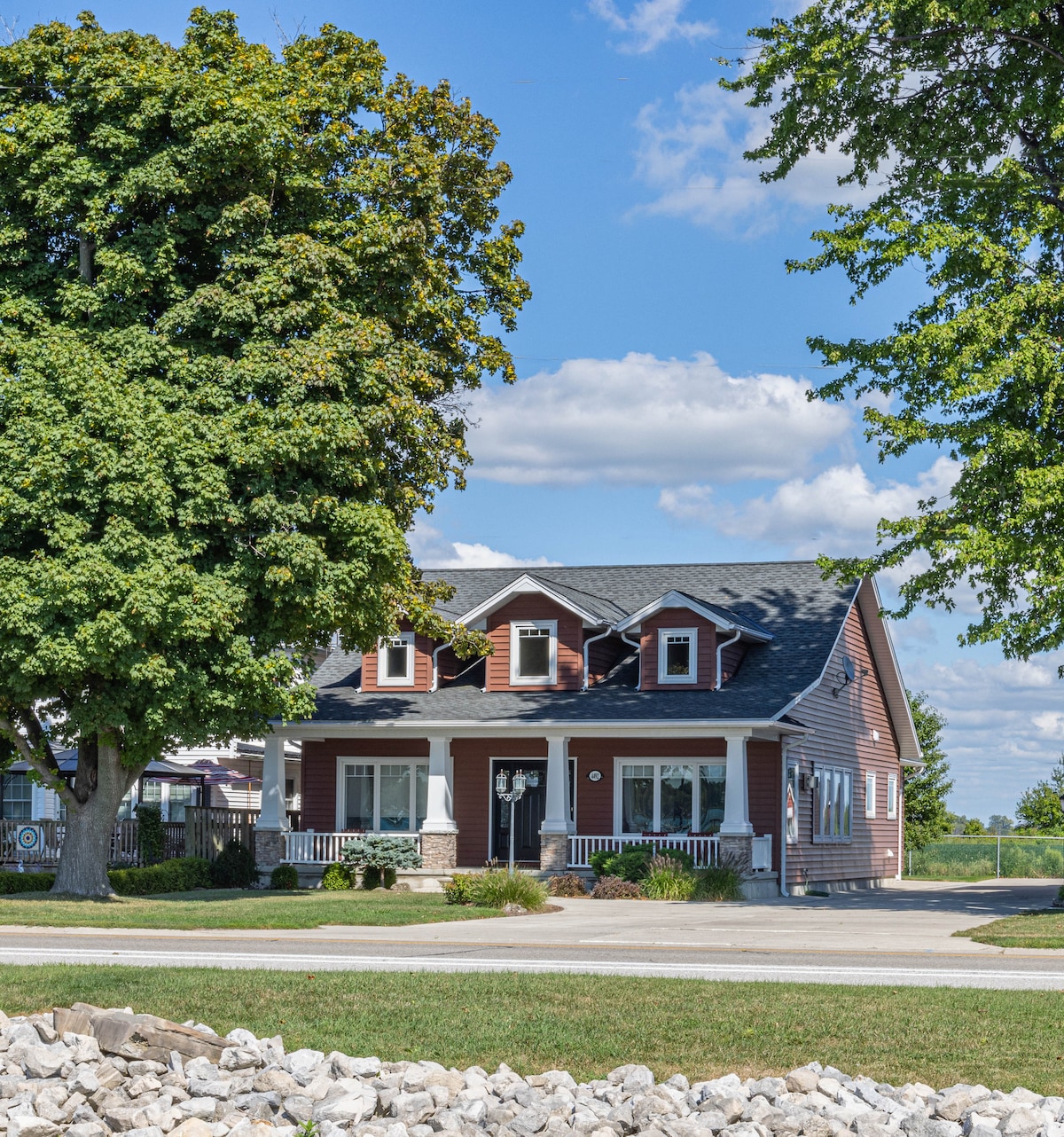 Beautiful Home on the St Clair River