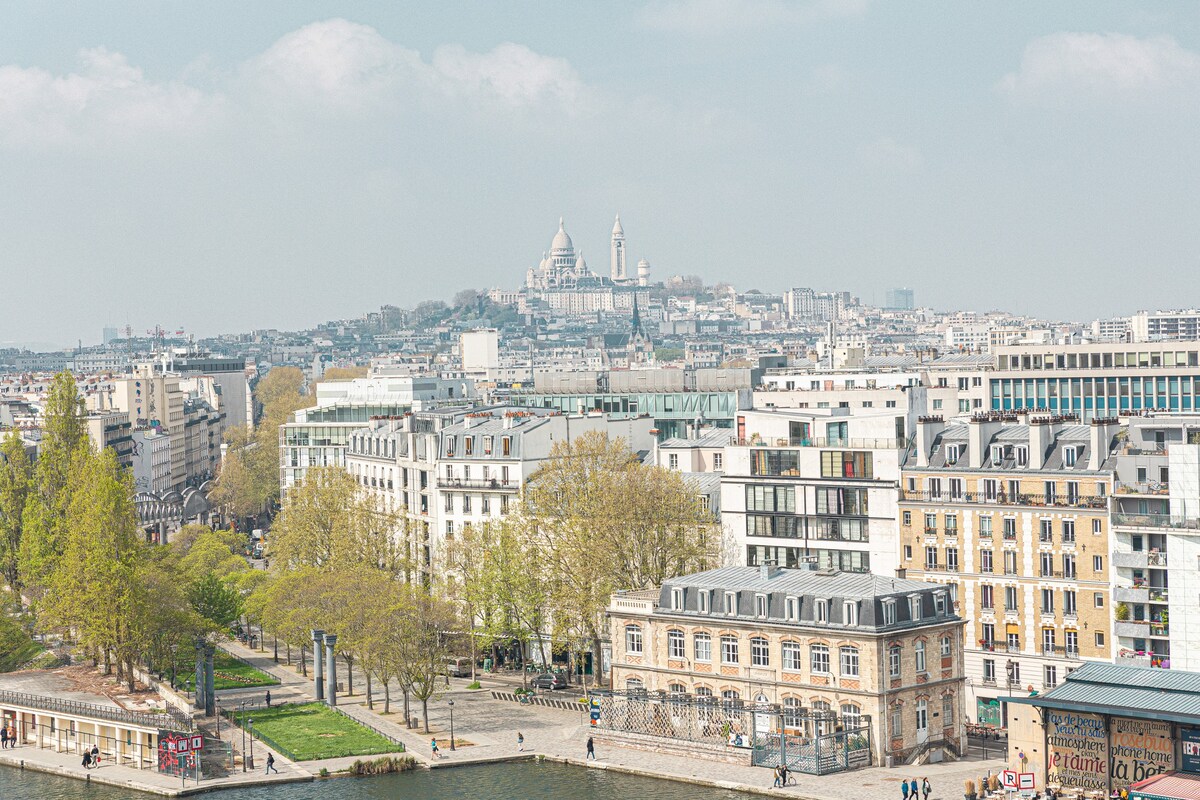 Appartement- Terrasse- vue Tour Eiffel-Montmartre