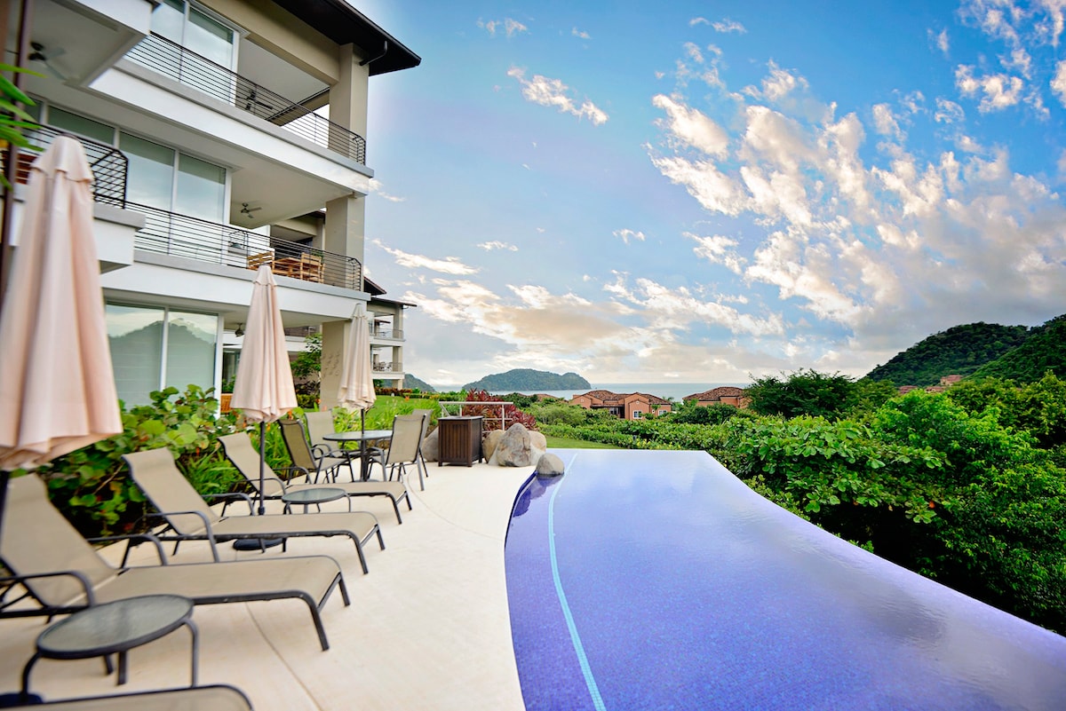 Exclusive ocean-view condo at los sueños resort