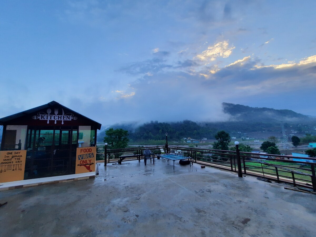 The Corbett Rajae Homestay (Jim Corbett)