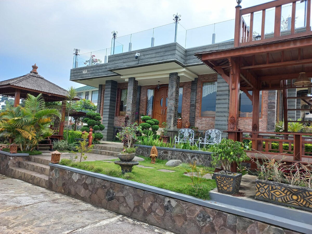 Villa View Bintang, Bandung